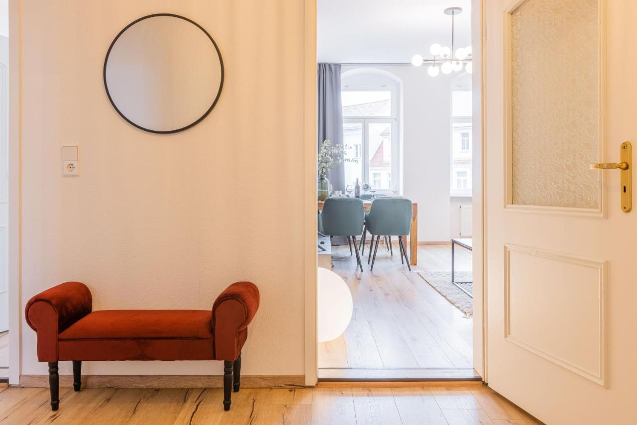 Fynbos Apartments Theaterblick, Historisch & Stilvoll, Parkplatz マイセン エクステリア 写真